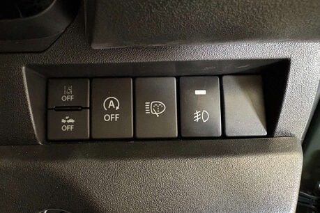 Suzuki Jimny 1.5 SZ5 SUV 3dr Petrol Auto ALLGRIP Euro 6 (101 ps) 35