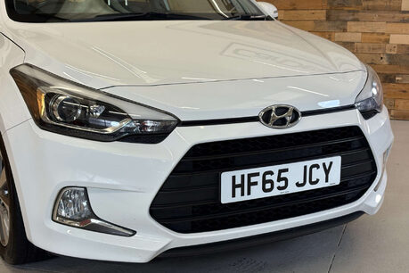 Hyundai i20 1.2 SE Coupe 3dr Petrol Manual Euro 6 (84 ps) 13