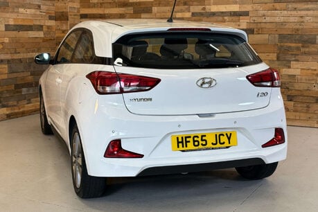 Hyundai i20 1.2 SE Coupe 3dr Petrol Manual Euro 6 (84 ps) 69