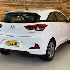 Hyundai i20 1.2 SE Coupe 3dr Petrol Manual Euro 6 (84 ps) 4