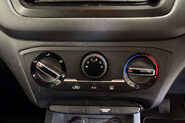 Hyundai i20 1.2 SE Coupe 3dr Petrol Manual Euro 6 (84 ps) 28
