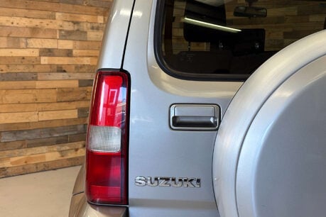 Suzuki Jimny 1.3 VVT SZ4 SUV 3dr Petrol Auto 4WD Euro 6 (85 ps) 84