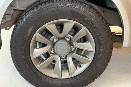Suzuki Jimny 1.3 VVT SZ4 SUV 3dr Petrol Auto 4WD Euro 6 (85 ps) 66