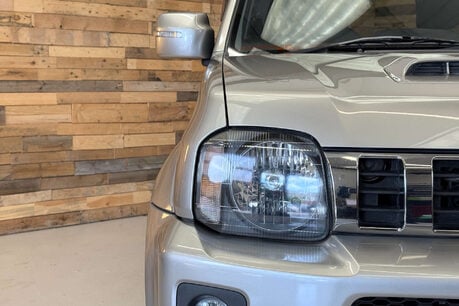 Suzuki Jimny 1.3 VVT SZ4 SUV 3dr Petrol Auto 4WD Euro 6 (85 ps) 25