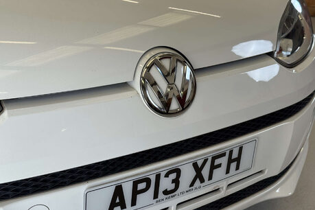 Volkswagen Up 1.0 High up! Hatchback 5dr Petrol ASG Euro 6 (75 ps) 13