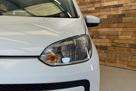 Volkswagen Up 1.0 High up! Hatchback 5dr Petrol ASG Euro 6 (75 ps) 16