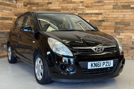 Hyundai i20 1.4 Comfort Hatchback 5dr Petrol Auto Euro 5 (99 bhp) 1
