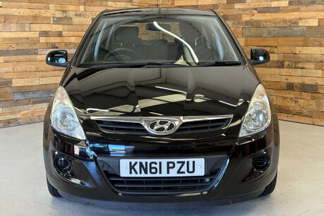 Hyundai i20 1.4 Comfort Hatchback 5dr Petrol Auto Euro 5 (99 bhp) 32