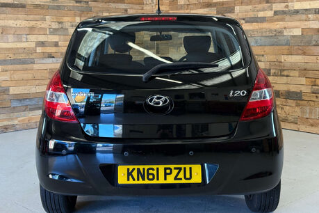 Hyundai i20 1.4 Comfort Hatchback 5dr Petrol Auto Euro 5 (99 bhp) 6