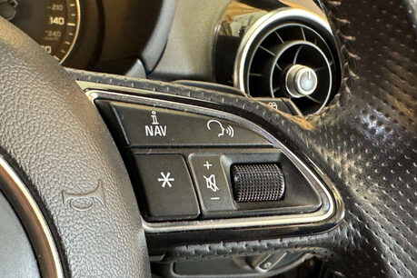Audi A1 1.4 TFSI Black Edition Sportback 5dr Petrol S Tronic Euro 5 (185 ps) 28