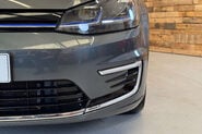 Volkswagen Golf 35.8kWh e-Golf Hatchback 5dr Electric Auto (136 ps) 25