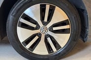 Volkswagen Golf 35.8kWh e-Golf Hatchback 5dr Electric Auto (136 ps) 66