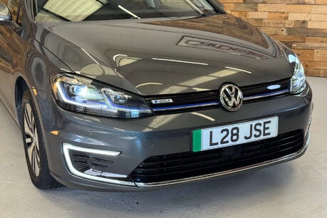 Volkswagen Golf 35.8kWh e-Golf Hatchback 5dr Electric Auto (136 ps) 4