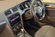 Volkswagen Golf 35.8kWh e-Golf Hatchback 5dr Electric Auto (136 ps) 34