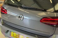 Volkswagen Golf 35.8kWh e-Golf Hatchback 5dr Electric Auto (136 ps) 92