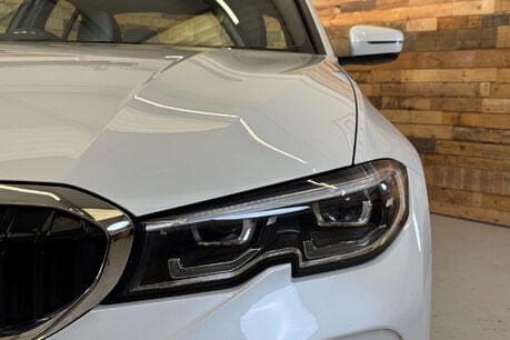 BMW 3 Series 2.0 330e 12kWh M Sport Saloon 4dr Petrol Plug-in Hybrid Auto Euro 6 (s/s) ( 19