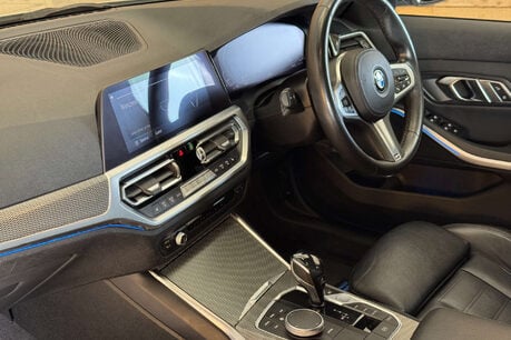 BMW 3 Series 2.0 330e 12kWh M Sport Saloon 4dr Petrol Plug-in Hybrid Auto Euro 6 (s/s) ( 25