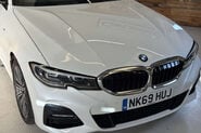 BMW 3 Series 2.0 330e 12kWh M Sport Saloon 4dr Petrol Plug-in Hybrid Auto Euro 6 (s/s) ( 33