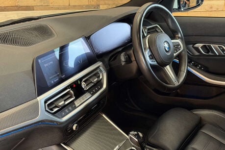 BMW 3 Series 2.0 330e 12kWh M Sport Saloon 4dr Petrol Plug-in Hybrid Auto Euro 6 (s/s) ( 90
