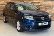 Dacia Sandero 0.9 TCe Ambiance Hatchback 5dr Petrol Manual Euro 6 (s/s) (90 ps) 1
