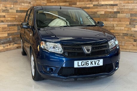 Dacia Sandero 0.9 TCe Ambiance Hatchback 5dr Petrol Manual Euro 6 (s/s) (90 ps) 11