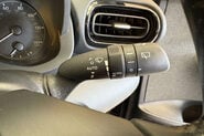 Toyota Yaris 1.5 VVT-h Icon Hatchback 5dr Petrol Hybrid E-CVT Euro 6 (s/s) (116 ps) 37