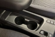 Toyota Yaris 1.5 VVT-h Icon Hatchback 5dr Petrol Hybrid E-CVT Euro 6 (s/s) (116 ps) 31