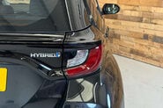Toyota Yaris 1.5 VVT-h Icon Hatchback 5dr Petrol Hybrid E-CVT Euro 6 (s/s) (116 ps) 57