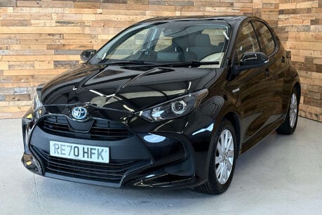 Toyota Yaris 1.5 VVT-h Icon Hatchback 5dr Petrol Hybrid E-CVT Euro 6 (s/s) (116 ps) 2