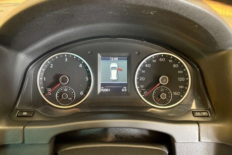 Volkswagen Tiguan 2.0 TDI BlueMotion Tech SE SUV 5dr Diesel Manual 2WD Euro 5 (s/s) (140 ps) 24