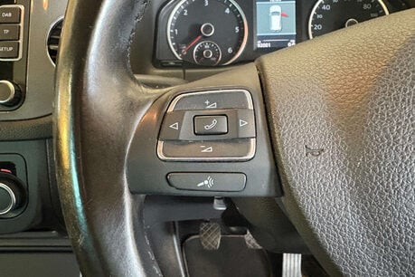 Volkswagen Tiguan 2.0 TDI BlueMotion Tech SE SUV 5dr Diesel Manual 2WD Euro 5 (s/s) (140 ps) 26