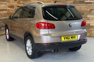 Volkswagen Tiguan 2.0 TDI BlueMotion Tech SE SUV 5dr Diesel Manual 2WD Euro 5 (s/s) (140 ps) 64