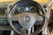 Volkswagen Tiguan 2.0 TDI BlueMotion Tech SE SUV 5dr Diesel Manual 2WD Euro 5 (s/s) (140 ps) 25