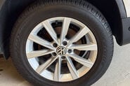 Volkswagen Tiguan 2.0 TDI BlueMotion Tech SE SUV 5dr Diesel Manual 2WD Euro 5 (s/s) (140 ps) 51
