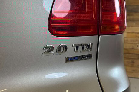 Volkswagen Tiguan 2.0 TDI BlueMotion Tech SE SUV 5dr Diesel Manual 2WD Euro 5 (s/s) (140 ps) 54