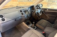 Volkswagen Tiguan 2.0 TDI BlueMotion Tech SE SUV 5dr Diesel Manual 2WD Euro 5 (s/s) (140 ps) 15
