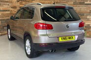 Volkswagen Tiguan 2.0 TDI BlueMotion Tech SE SUV 5dr Diesel Manual 2WD Euro 5 (s/s) (140 ps) 4