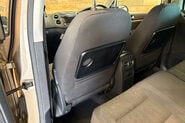 Volkswagen Tiguan 2.0 TDI BlueMotion Tech SE SUV 5dr Diesel Manual 2WD Euro 5 (s/s) (140 ps) 42