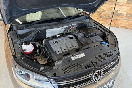 Volkswagen Tiguan 2.0 TDI BlueMotion Tech SE SUV 5dr Diesel Manual 2WD Euro 5 (s/s) (140 ps) 74