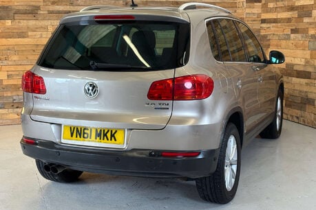 Volkswagen Tiguan 2.0 TDI BlueMotion Tech SE SUV 5dr Diesel Manual 2WD Euro 5 (s/s) (140 ps) 6