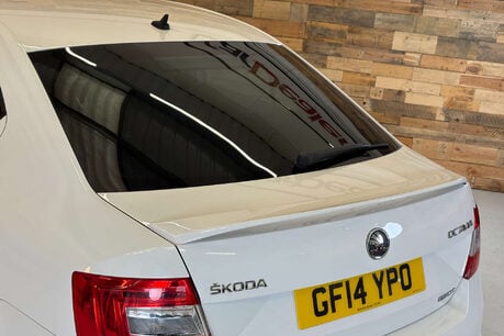Skoda Octavia 2.0 TFSI vRS Hatchback 5dr Petrol Manual Euro 6 (s/s) (220 ps) 79