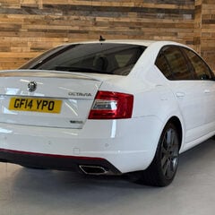Skoda Octavia 2.0 TFSI vRS Hatchback 5dr Petrol Manual Euro 6 (s/s) (220 ps) 4