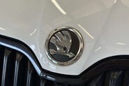 Skoda Octavia 2.0 TFSI vRS Hatchback 5dr Petrol Manual Euro 6 (s/s) (220 ps) 12