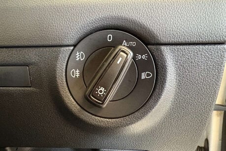 Skoda Octavia 2.0 TFSI vRS Hatchback 5dr Petrol Manual Euro 6 (s/s) (220 ps) 32