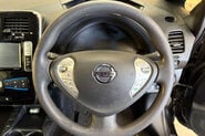 Nissan LEAF 24kWh Acenta Hatchback 5dr Electric Auto (107 bhp) 33