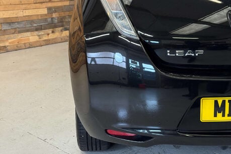 Nissan LEAF 24kWh Acenta Hatchback 5dr Electric Auto (107 bhp) 57