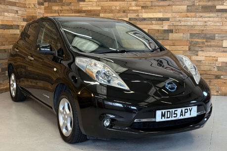 Nissan LEAF 24kWh Acenta Hatchback 5dr Electric Auto (107 bhp) 65