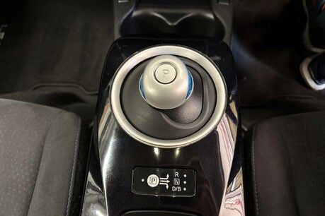 Nissan LEAF 24kWh Acenta Hatchback 5dr Electric Auto (107 bhp) 28