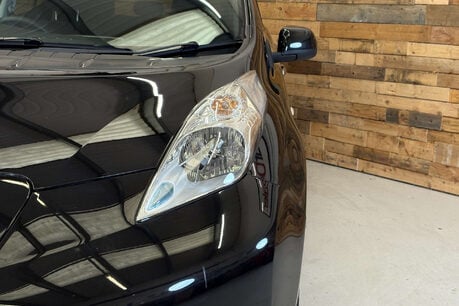 Nissan LEAF 24kWh Acenta Hatchback 5dr Electric Auto (107 bhp) 12