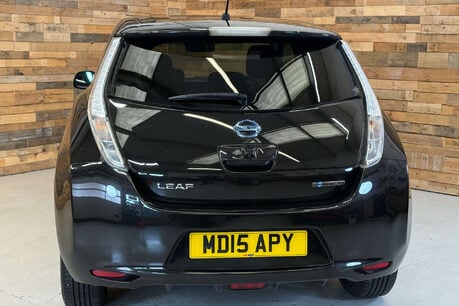 Nissan LEAF 24kWh Acenta Hatchback 5dr Electric Auto (107 bhp) 68